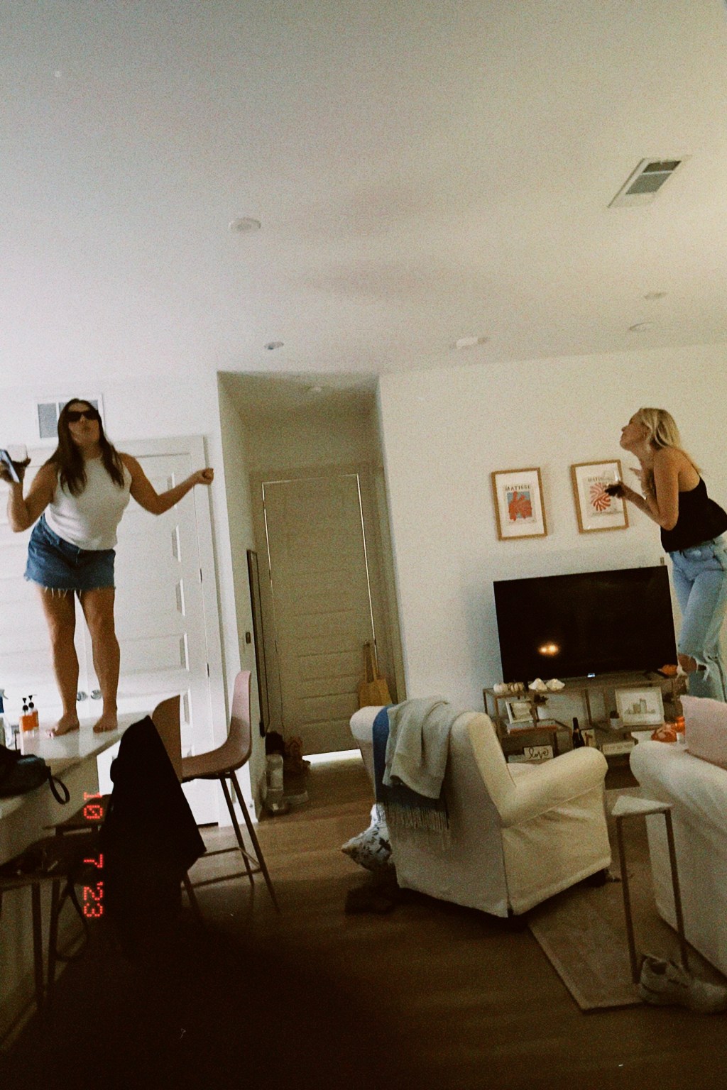 Why it’s necessary to have a roommate in your&nbsp;20s.